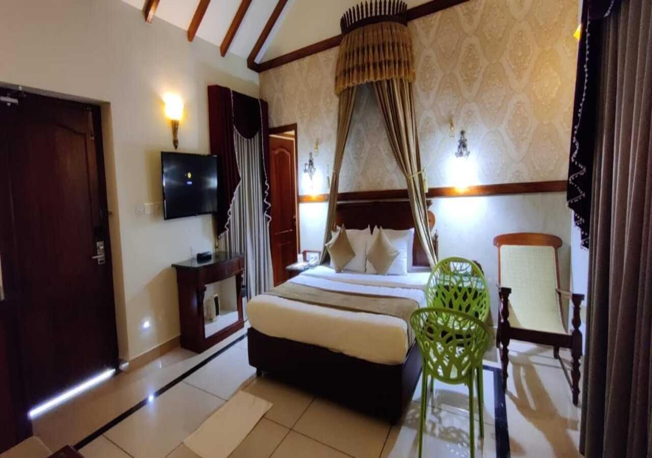 Hotel Tea County Munnar Zewnętrze zdjęcie