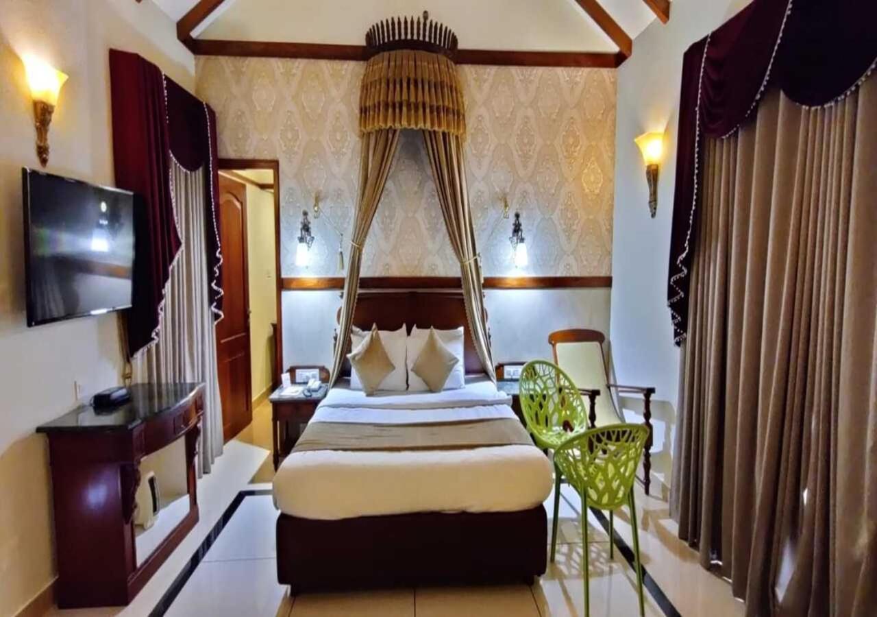 Hotel Tea County Munnar Zewnętrze zdjęcie