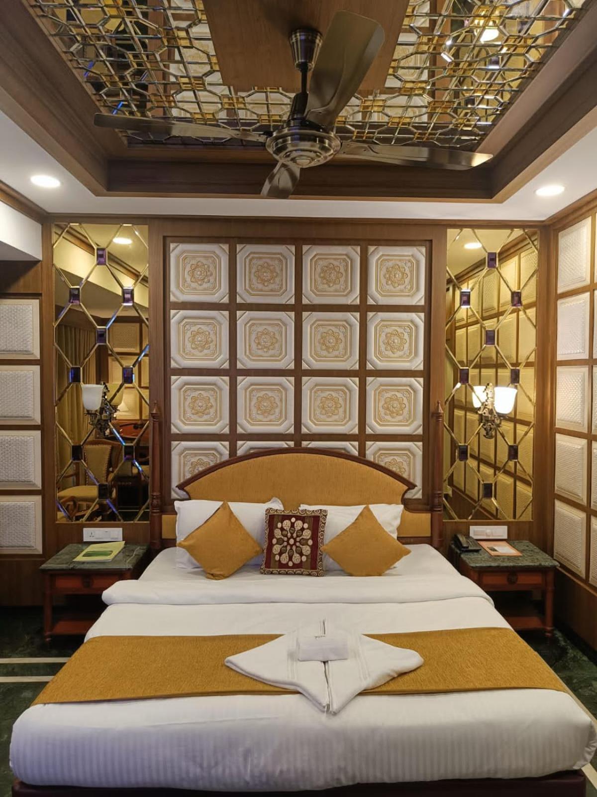 Hotel Tea County Munnar Zewnętrze zdjęcie