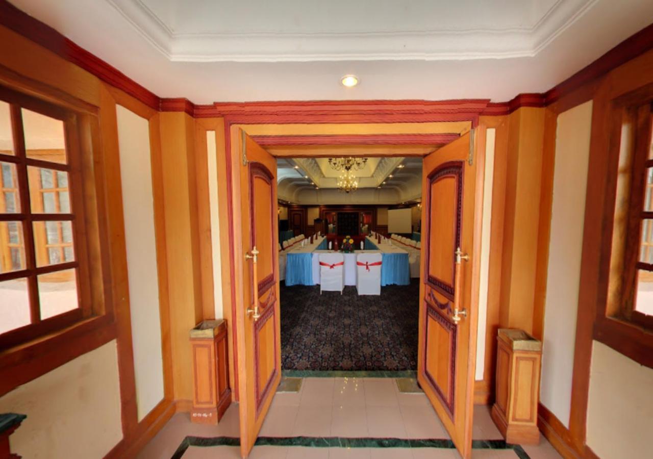 Hotel Tea County Munnar Zewnętrze zdjęcie